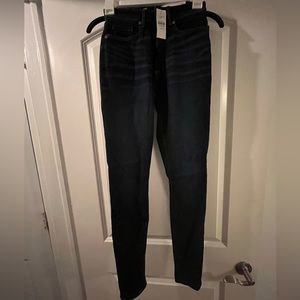 Loft curvy skinny jeans NWT